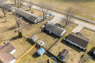 12944 Oak St, Dillsboro, IN 47018 - Photo 36