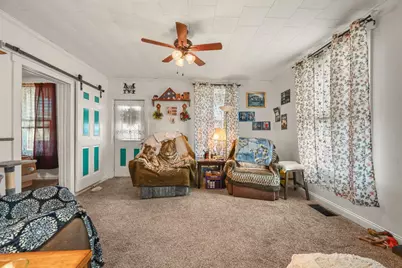 307 S Railroad Avenue, Aurora, IN 47001 - Photo 8