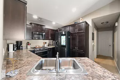 211 W Wind Lane, Lawrenceburg, IN 47025 - Photo 8