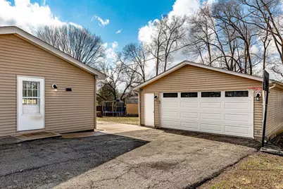 813 Margaret Avenue, Rising Sun, IN 47040 - Photo 2