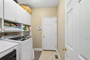 19949 Overlook Cir, Lawrenceburg, IN 47025 - Photo 30