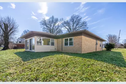 808 Sunnyside Ave, Aurora, IN 47001 - Photo 38