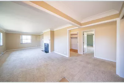 808 Sunnyside Ave, Aurora, IN 47001 - Photo 14