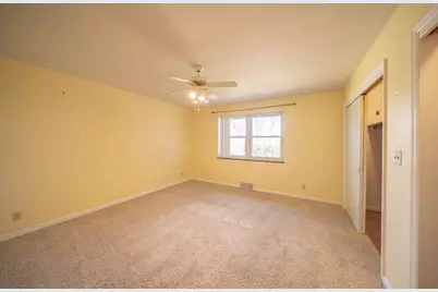 808 Sunnyside Ave, Aurora, IN 47001 - Photo 26