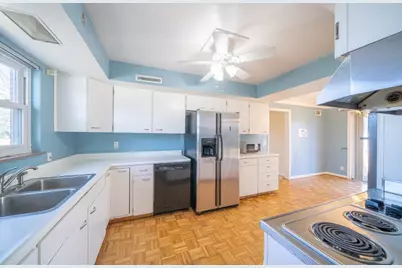 808 Sunnyside Ave, Aurora, IN 47001 - Photo 10