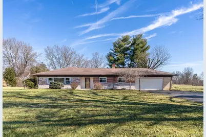 808 Sunnyside Ave, Aurora, IN 47001 - Photo 2