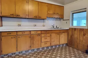 1510 N Grand Ave, Connersville, IN 47331 - Photo 2