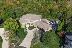 1824 Boardwalk Dr, Lawrenceburg, IN 47025 - Photo 2