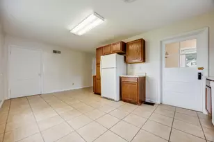 1016 Central Ave, Batesville, IN 47006 - Photo 10