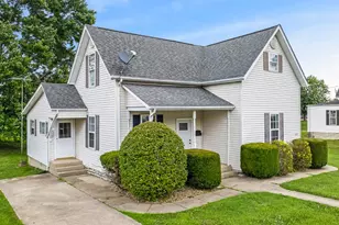 1016 Central Ave, Batesville, IN 47006 - Photo 4