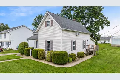 1016 Central Avenue, Batesville, IN 47006 - Photo 2