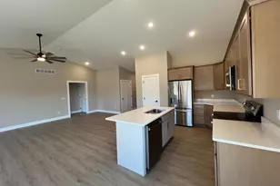 18953 Casey's Trl, Lawrenceburg, IN 47025 - Photo 4