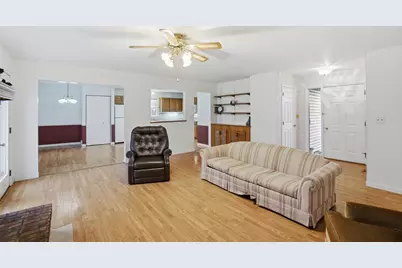 1893 Cove Circle E, Lawrenceburg, IN 47025 - Photo 10