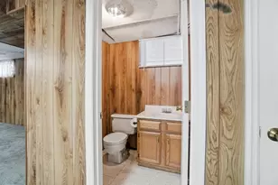 1893 Cove Circle E, Lawrenceburg, IN 47025 - Photo 30