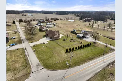 9032 E Edgewood Lane, Sunman, IN 47041 - Photo 6