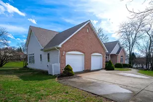 20338 Cedarview Ct, Lawrenceburg, IN 47025 - Photo 18