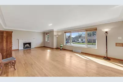 100 Catalpa, Lawrenceburg, IN 47025 - Photo 6