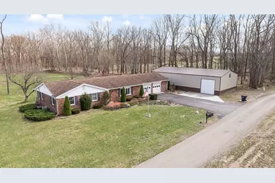 2504 S County Road 160 W, Connersville, IN 47331 - Photo 2