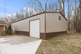2504 S County Rd 160 W, Connersville, IN 47331 - Photo 20