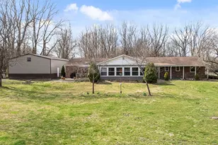 2504 S County Rd 160 W, Connersville, IN 47331 - Photo 6