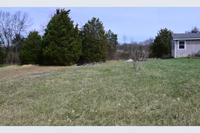 3839 S State Road 129, Versailles, IN 47042 - Photo 12