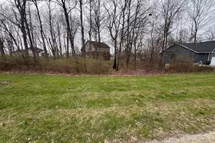 82 Nevada Ct, Lawrenceburg, IN 47025 - Photo 1