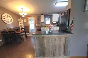 112 Maple St, Vevay, IN 47043 - Photo 12