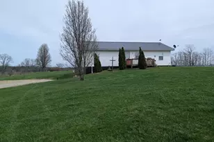 4510 Vineyard Rd, Madison, IN 47250 - Photo 2