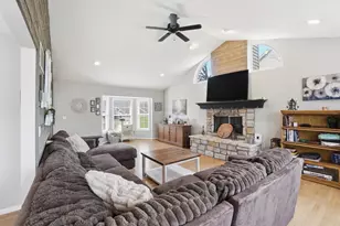 478 Eagleview Dr, Lawrenceburg, IN 47025 - Photo 12