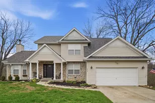 478 Eagleview Dr, Lawrenceburg, IN 47025 - Photo 1