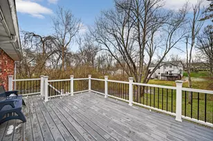 957 Greentree Rd, Lawrenceburg, IN 47025 - Photo 12