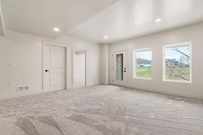 18458 Sycamore Woods Drive, Lawrenceburg, IN 47025 - Photo 38