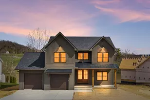 18458 Sycamore Woods Dr, Lawrenceburg, IN 47025 - Photo 1