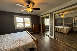 206 E Perry St, Versailles, IN 47042 - Photo 14