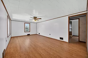 5514 Pine Ln, Aurora, IN 47001 - Photo 4