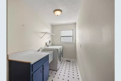 1448 Cliftmont Circle, Lawrenceburg, IN 47025 - Photo 24