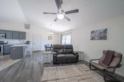 744 Randy Ave, Lawrenceburg, IN 47025 - Photo 28