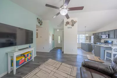 744 Randy Ave, Lawrenceburg, IN 47025 - Photo 30