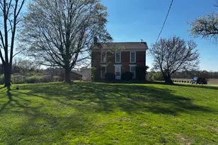 4946 Fouts Rd, Richmond, IN 47374 - Photo 2