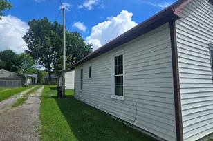 504 Railroad Ave, Aurora, IN 47001 - Photo 4