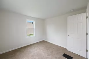 116 W Tate St, Lawrenceburg, IN 47025 - Photo 22