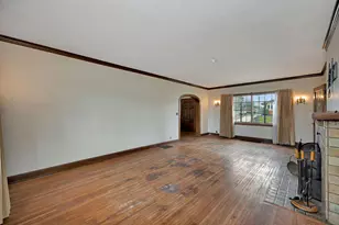 2003 Indiana Ave, Connersville, IN 47331 - Photo 12