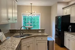 355 Woodside Ct, Batesville, IN 47006 - Photo 14