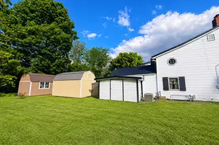 304 Pearl St, Vevay, IN 47043 - Photo 2