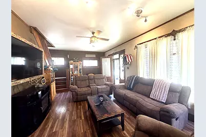 333 W 7th Street, Rushville, IN 46173 - Photo 12