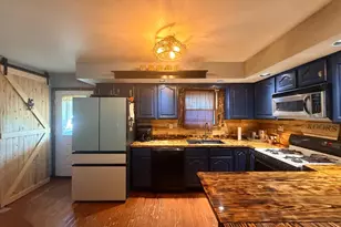 333 W 7th St, Rushville, IN 46173 - Photo 18