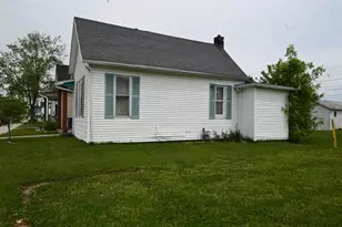 222 S Maple St, Osgood, IN 47037 - Photo 8