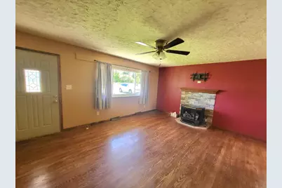 5864 Alberta Drive, Aurora, IN 47001 - Photo 8
