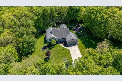 511 Elk Ridge Lane, Lawrenceburg, IN 47025 - Photo 2