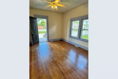 813 S Main Street, Milan, IN 47031 - Photo 6